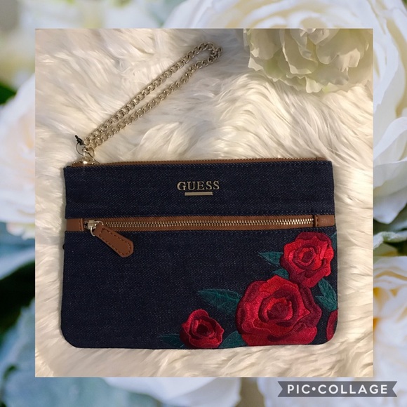 Guess Handbags - Guess - Neena Wristlet